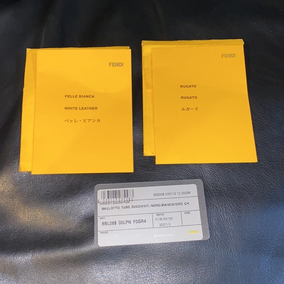 🔥🔥🔥Authentic Fendi Zucca Leather Trim Boston Satchel Handbag - Picture 12 of 16